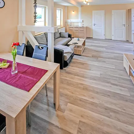شقة Ferienwohnung Mirow