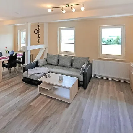 Ferienwohnung Mirow شقة *