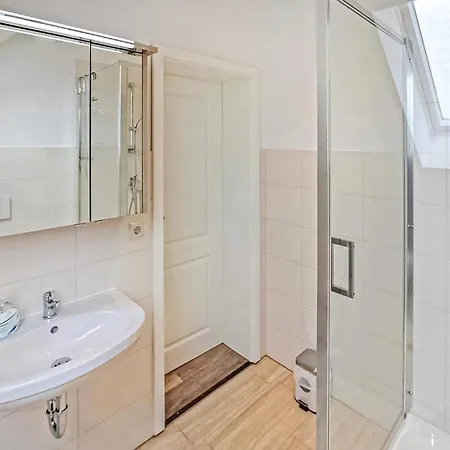 شقة Ferienwohnung Mirow *